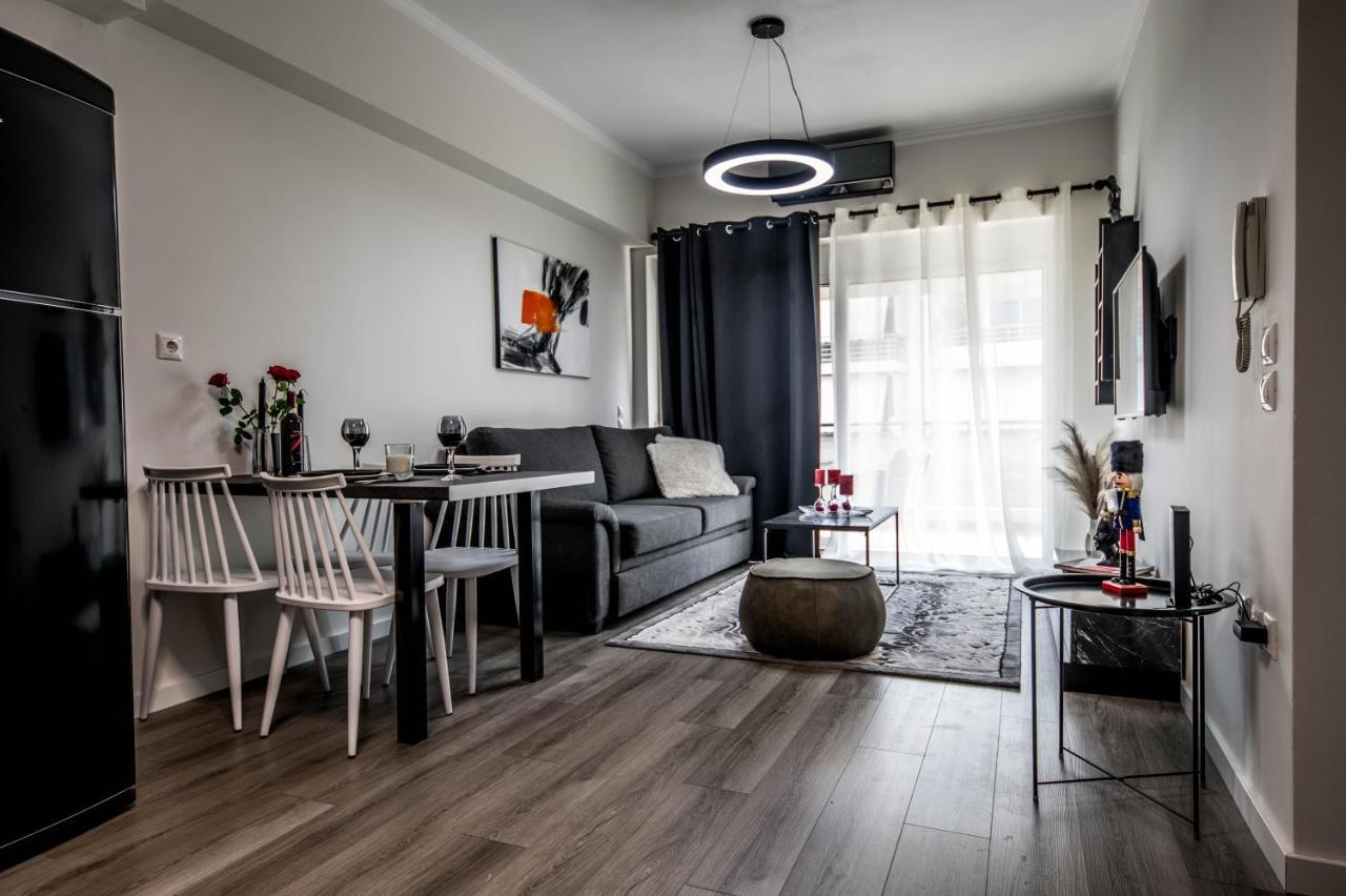 Escape Luxury Apartment ナフプリオ エクステリア 写真