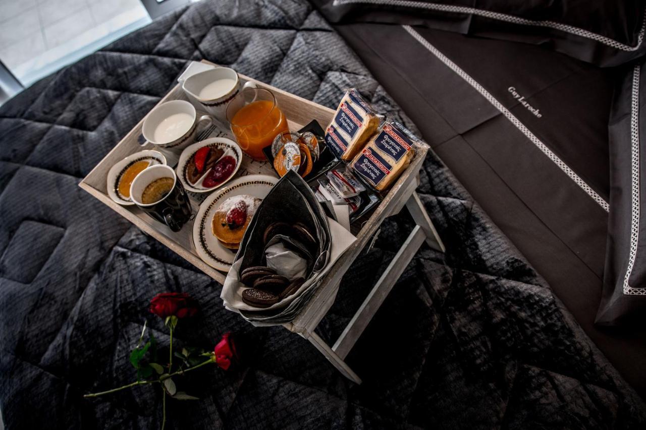Escape Luxury Apartment ナフプリオ エクステリア 写真