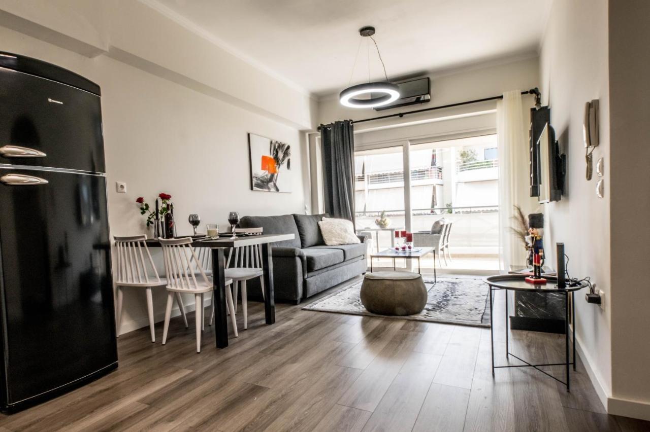 Escape Luxury Apartment ナフプリオ エクステリア 写真