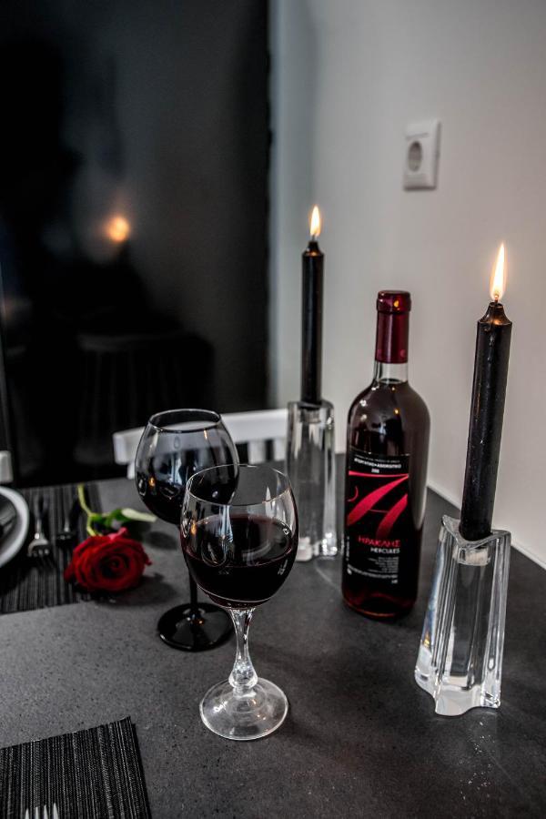 Escape Luxury Apartment ナフプリオ エクステリア 写真